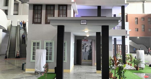 আন্তর্জাতিক বাণিজ্য মেলার মূল আকর্ষণ বঙ্গবন্ধুর বাড়ি