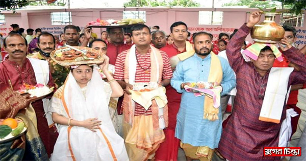 বন্দরের লোকনাথ&nbsp;ব্রহ্মচারী মন্দিরের মহা অভিষেক ও প্রাণ প্রতিষ্ঠা