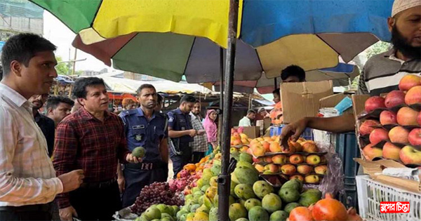 সিদ্ধিরগঞ্জে অতিরিক্ত দামে পণ্য বিক্রি করায় ৪ দোকানীকে জরিমানা &nbsp;