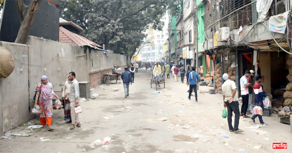 মীর জুমলা সড়ক দখলমুক্ত হল &nbsp;