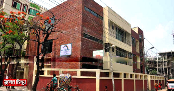 স্বাস্থ্য কেন্দ্রের এ্যাম্বুলেন্স ভাড়ার চেয়ে খরচ বেশি, সেবা কম