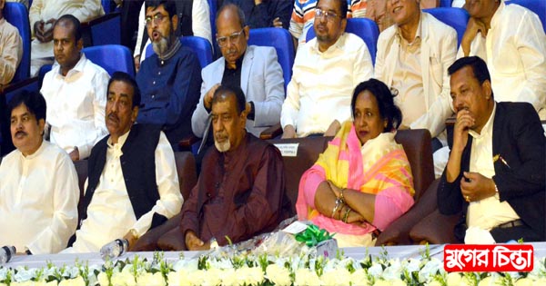 বামদের ঘেঁষতে দেয়া হয়নি!