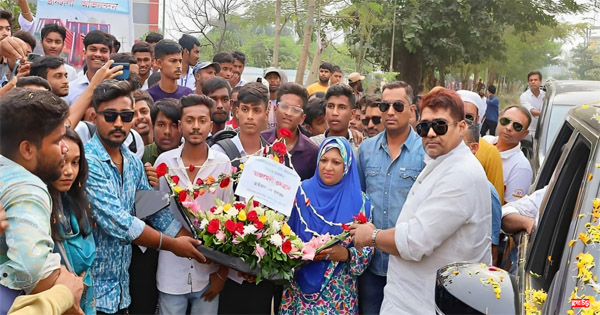 আগুন সন্ত্রাসীদের না.গঞ্জে কোন স্থান দেওয়া হবে না : আজমীর ওসমান