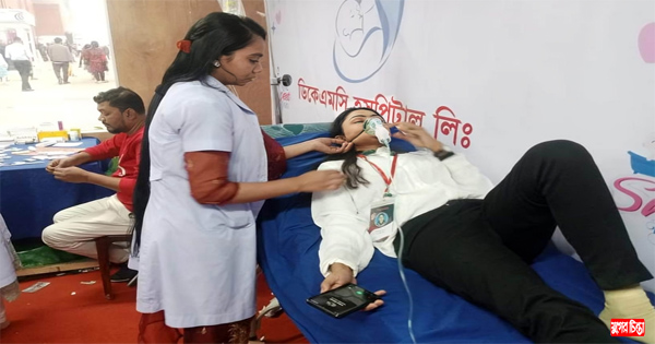 বাণিজ্যমেলায় রূপগঞ্জ উপজেলা স্বাস্থ্য কমপ্লেক্সের মেডিকেল টীম