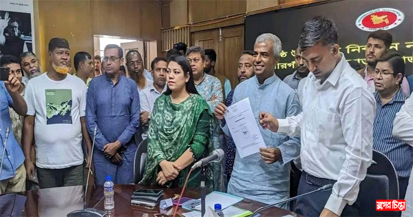 সোনারগাঁয়ে ১৫ প্রার্থীর মধ্যে প্রতিক পেলেন ৯ জন