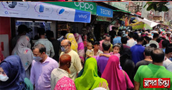 জমেছে ঈদের কেনাকাটা, মার্কেটে ভিড়