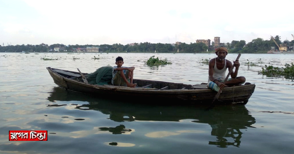আগের মতো মাছ নেই শীতলক্ষ্যায়