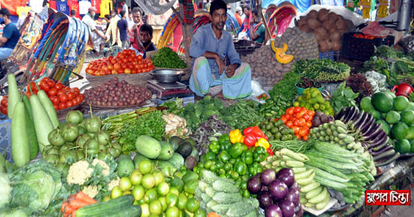 বেড়েছে মাছ ও কাঁচা মরিচের দাম