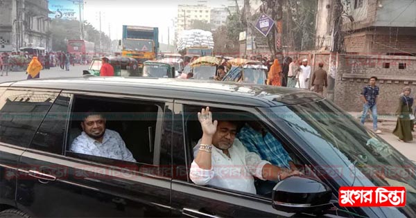 ১১তম দফা অবরোধে আজমেরী ওসমানের নেতৃত্বে শা&zwnj;ন্তি শোভাযাত্রা