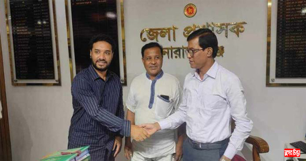 জেলা প্রশাসকের সাথে কৃষক দলের নেতাদের সাক্ষাত