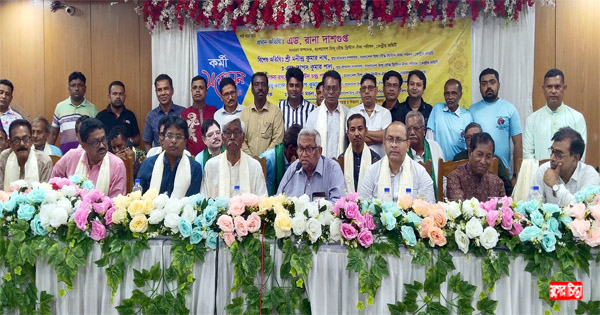 সাম্প্রদায়িকতা ও মৌলবাদ বাংলাদেশকে খামচে ধরেছে : রানা দাশগুপ্ত