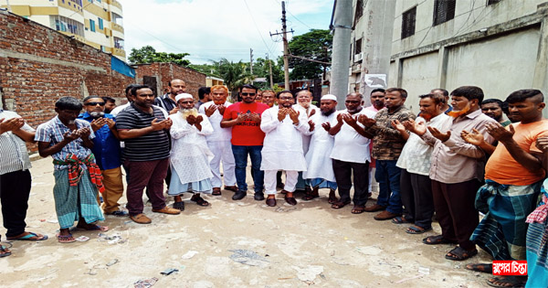 আরসিসি ঢালাইয়ের উদ্বোধন করেন চেয়ারম্যান ফাইজুল ইসলাম