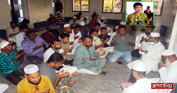 ২১ শে আগস্ট গ্রেনেড হামলায় শহীদদের স্মরণে হেলালের দোয়া