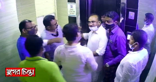 পালিয়ে বাঁচলো হাজী রিপন