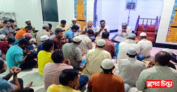 খালেদা জিয়ার রোগমুক্তি কামনায় মহানগর স্বেচ্ছাসেবকদলের দোয়া