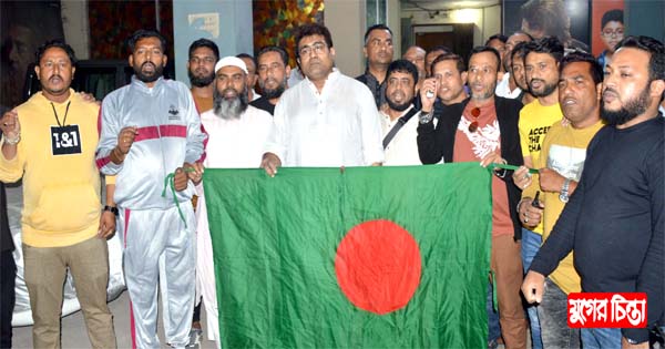 তীব্র শীত বৃ&zwnj;ষ্টি উপেক্ষা ক&zwnj;রে শা&zwnj;ন্তি শোভাযাত্রায় আজ&zwnj;মেরী ওসমান