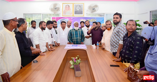 জাকির চেয়ারম্যানের উদ্যোগে প্রধানমন্ত্রীর জন্মদিন পালন