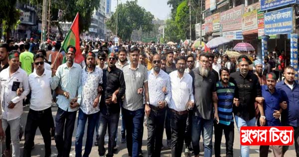 মহাসমাবেশে স্বপন-রশুর নেতৃত্বে মহানগর কৃষকলের শোডাউন