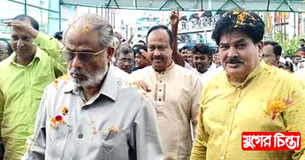 সোনারগাঁয়ে জাতীয়পার্টির পথসভায় চেয়ারম্যান জি এম কাদেরের অংশগ্রহণ