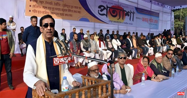 শামীম ওসমানের &rsquo;প্রত্যাশা&rsquo;&nbsp;মঞ্চে বিতর্কিতরা