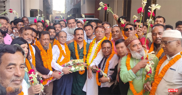 কারা নির্যাতিত ১৪০ জনকে মহানগর বিএনপির সংবর্ধনা