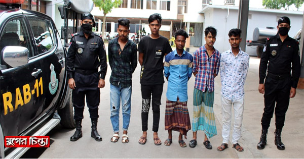 র&zwj;্যাবের অভিযানে কিশোর গ্যাং এর ৮ সদস্য গ্রেফতার