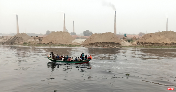 নারায়ণগেঞ্জ শীতলক্ষ্যা ধলেশ্বরীেত আবারো সক্রিয় দখলদাররা