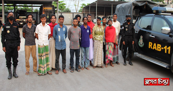 র&zwnj;্যাব-১১ এর অভিযানে সিদ্ধিরগঞ্জে ১২ জুয়াড়ি গ্রেফতার