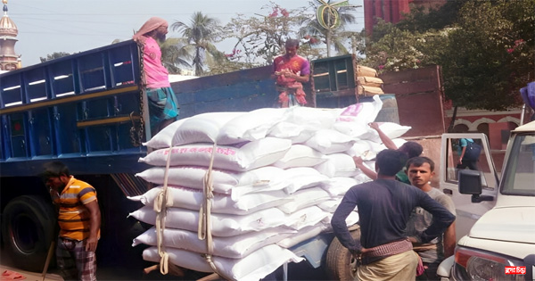 শুল্ক কমলেও অস্থির চিনির বাজার