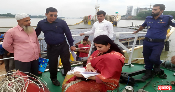 শীতলক্ষ্যায় ছয় নৌযানকে ১ লাখ ৩০ হাজার টাকা অর্থদন্ড