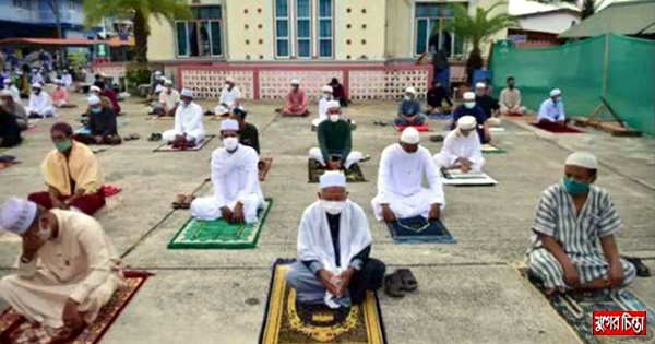 মসজিদের পাশাপাশি এবার খোলা জায়গায় হবে ঈদের জামাত