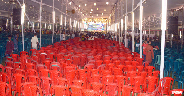 শামীম-সেলিমের বক্তৃতা শেষের আগেই চেয়ার ফাঁকা