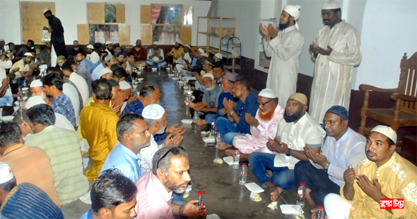 সদর থানা যুবদল ও বন্ধু মহলের&nbsp;ইফতার