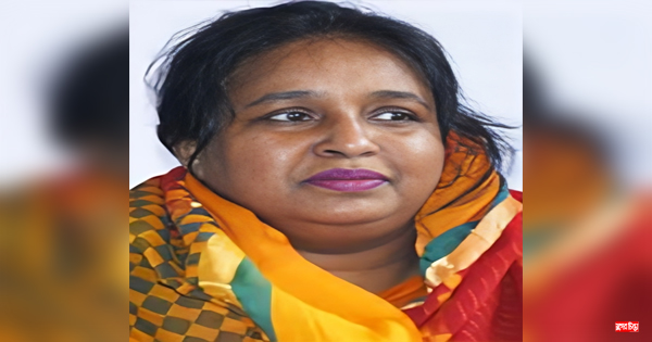 বঙ্গভবনে নতুন মন্ত্রিসভার শপথ গ্রহণ অনুষ্ঠানে আইভী