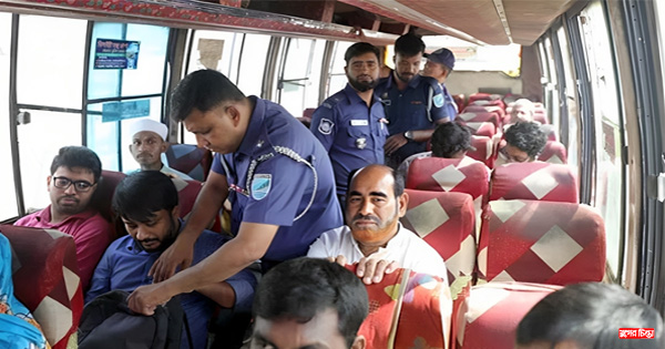 পথে পথে চেকপোষ্টে তল্লাশি, মামলায় গ্রেফতার