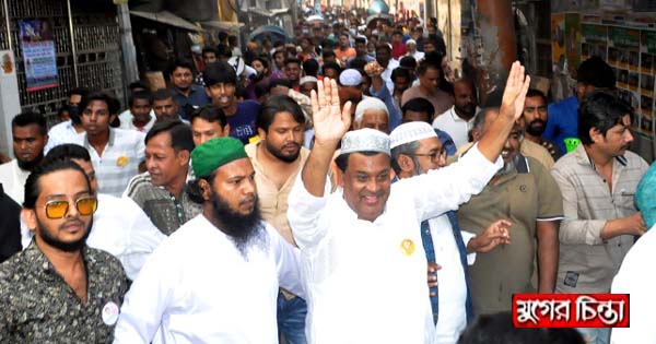১৪ নং ওয়ার্ডে বিশাল গণসংযোগ করেন কাউন্সিলর প্রার্থী মনির