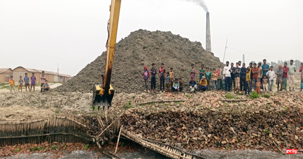 ফতুল্লায় ১২টি অবৈধ ইটভাটাকে প্রায় পৌনে ১ কোটি টাকা জরিমানা &nbsp;