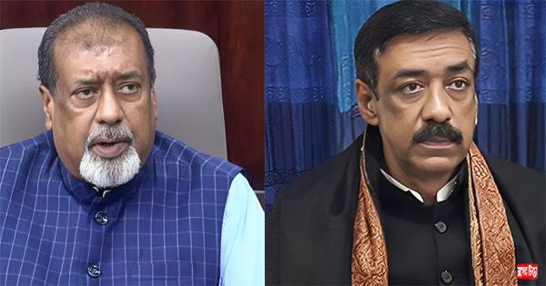 ফাঁকা মাঠে নির্বাচনী প্রচারণায় ব্যস্ত দুই ভাই