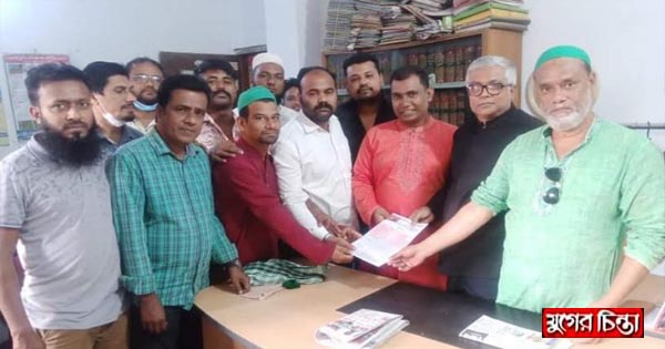 নারায়ণগঞ্জ মহানগর যুবদলের তথ্য সংগ্রহ ফরম বিতরণ