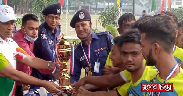 আইজিপি কাপ-২০২১ খেলায় চ&zwj;্যাম্পিয়ন না.গঞ্জ সদর থানা ও ফতুল্লা থানা