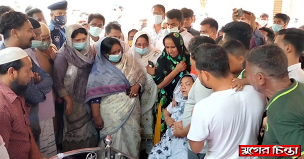 কাউন্সিলর বাবুলের শোকাহত পরিবারের পাশে মেয়র আইভী