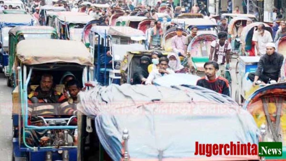 নগরবাসীর বিষফোড়া ৩০ হাজার অবৈধ অটোরিক্সা